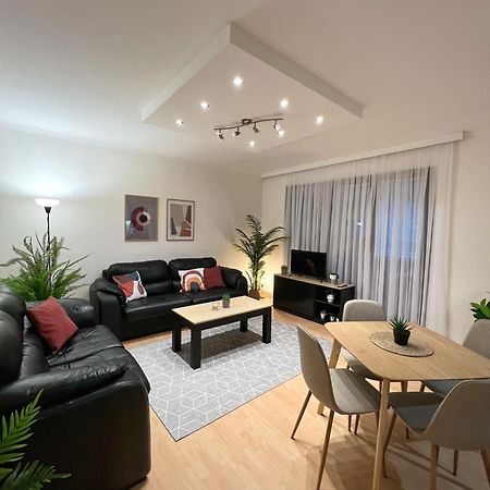 Charming 2 Bedroom Apartment Skopie Exterior foto